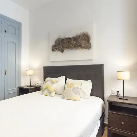 公寓 Stylish 2 Bedroom With Patio